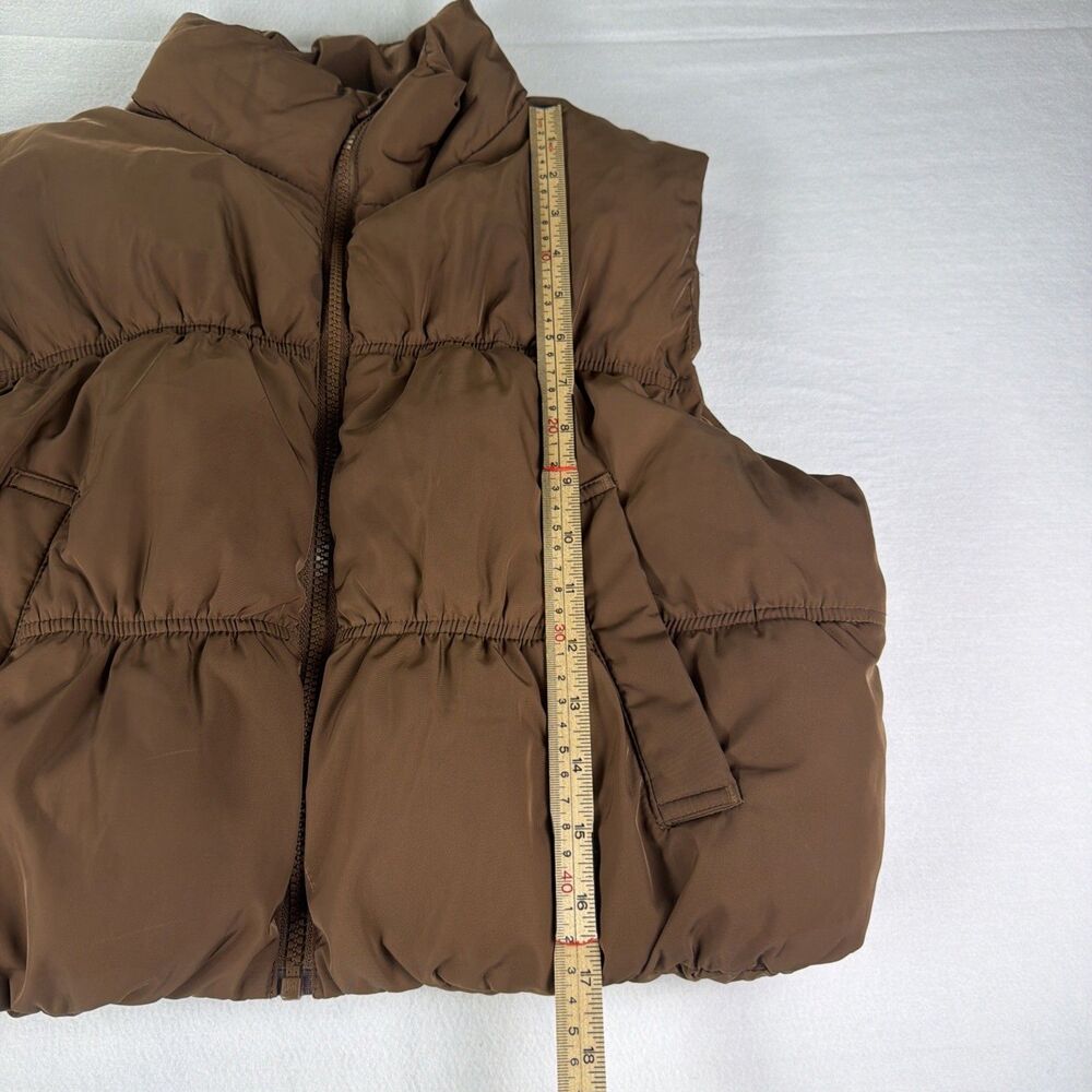 Brown H&M Cropped Puffer Vest Size Medium Chocolate Earth Tone Gorpcore - Picture 7 of 7